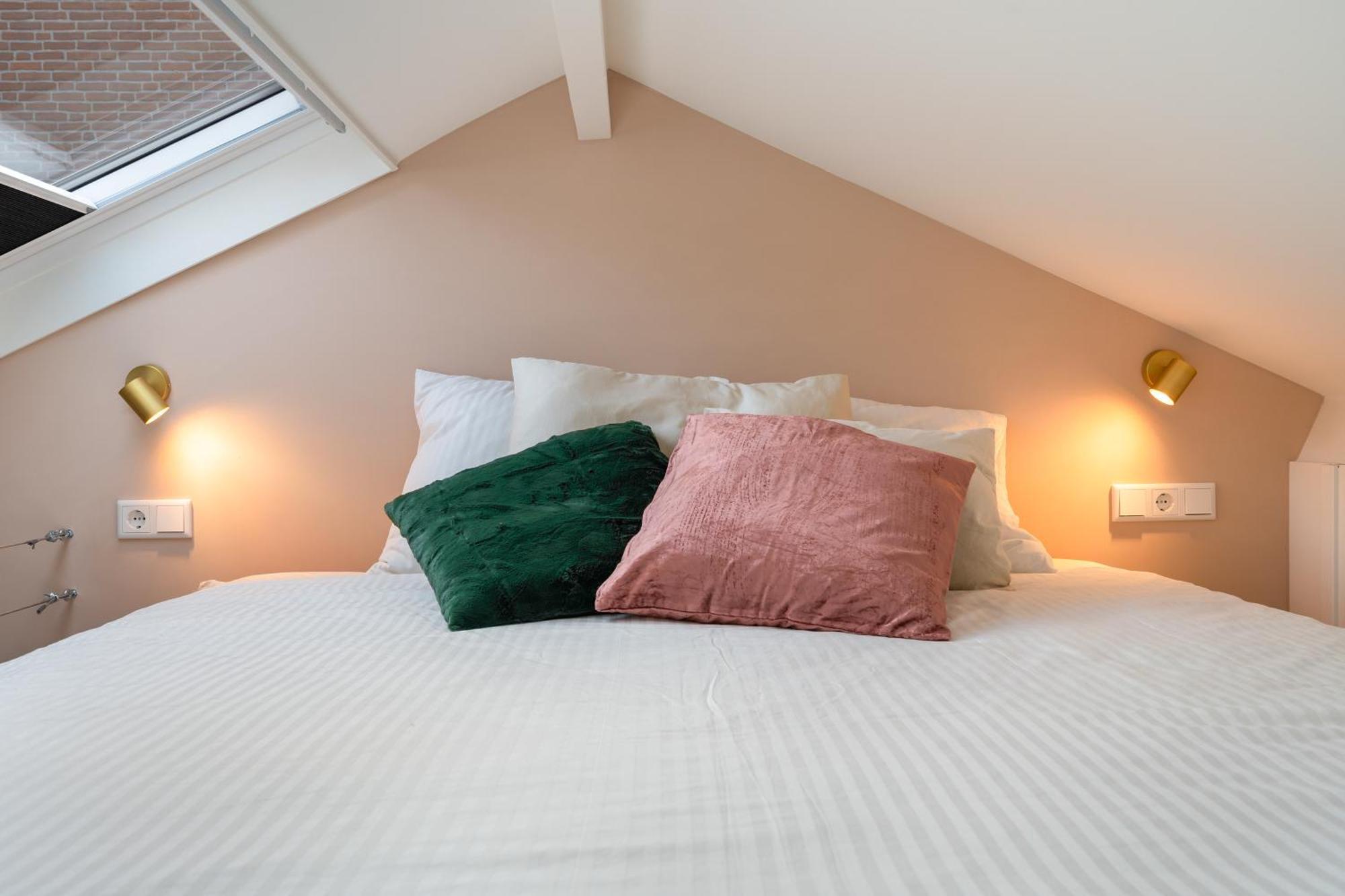 Luxury Fully Equipped Studio - Centrally Located Leilighet Huizen Eksteriør bilde