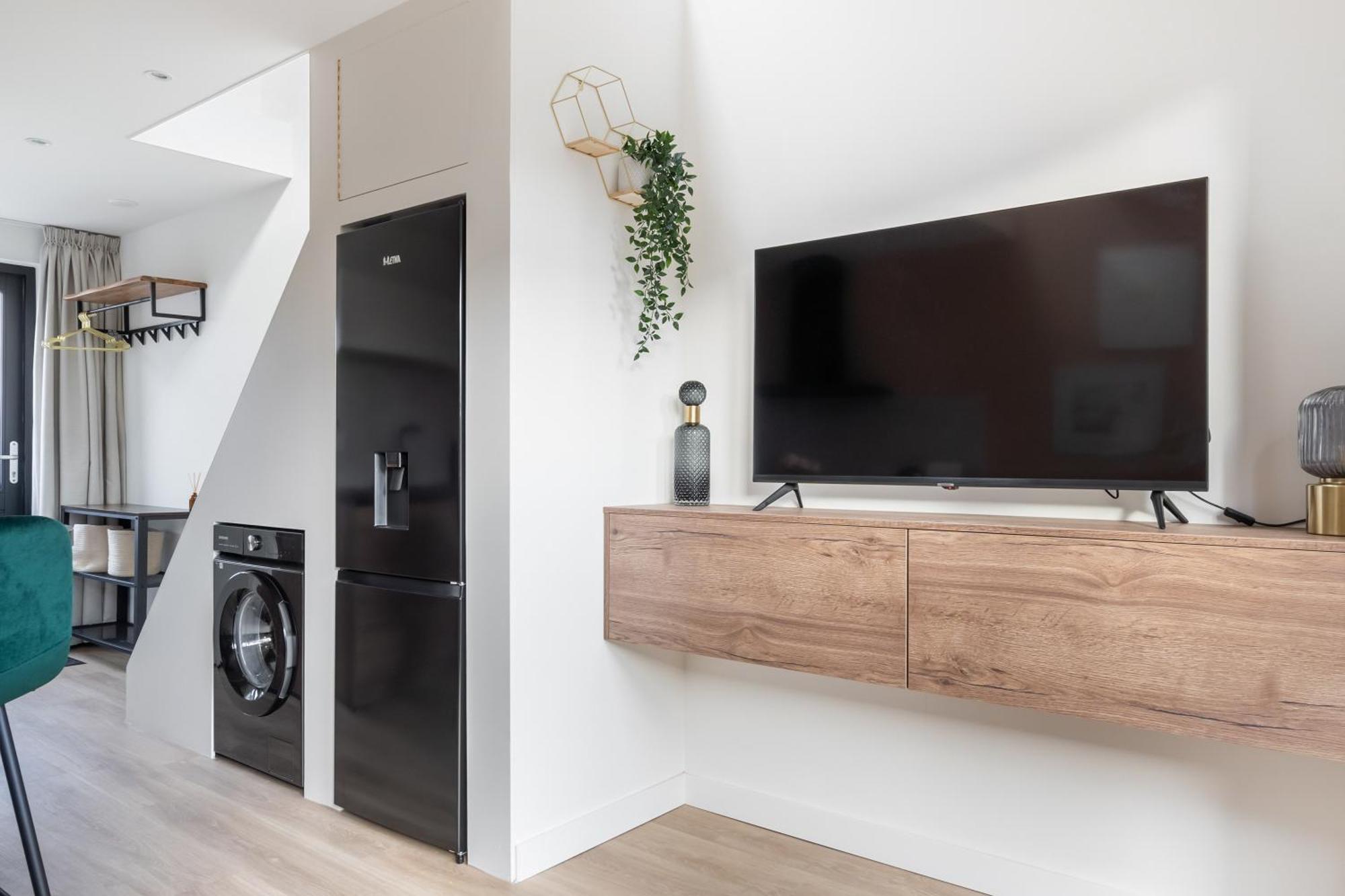 Luxury Fully Equipped Studio - Centrally Located Leilighet Huizen Eksteriør bilde